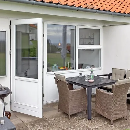 Apartment Atte - 300m From The Sea By Interhome Allinge-Sandvig